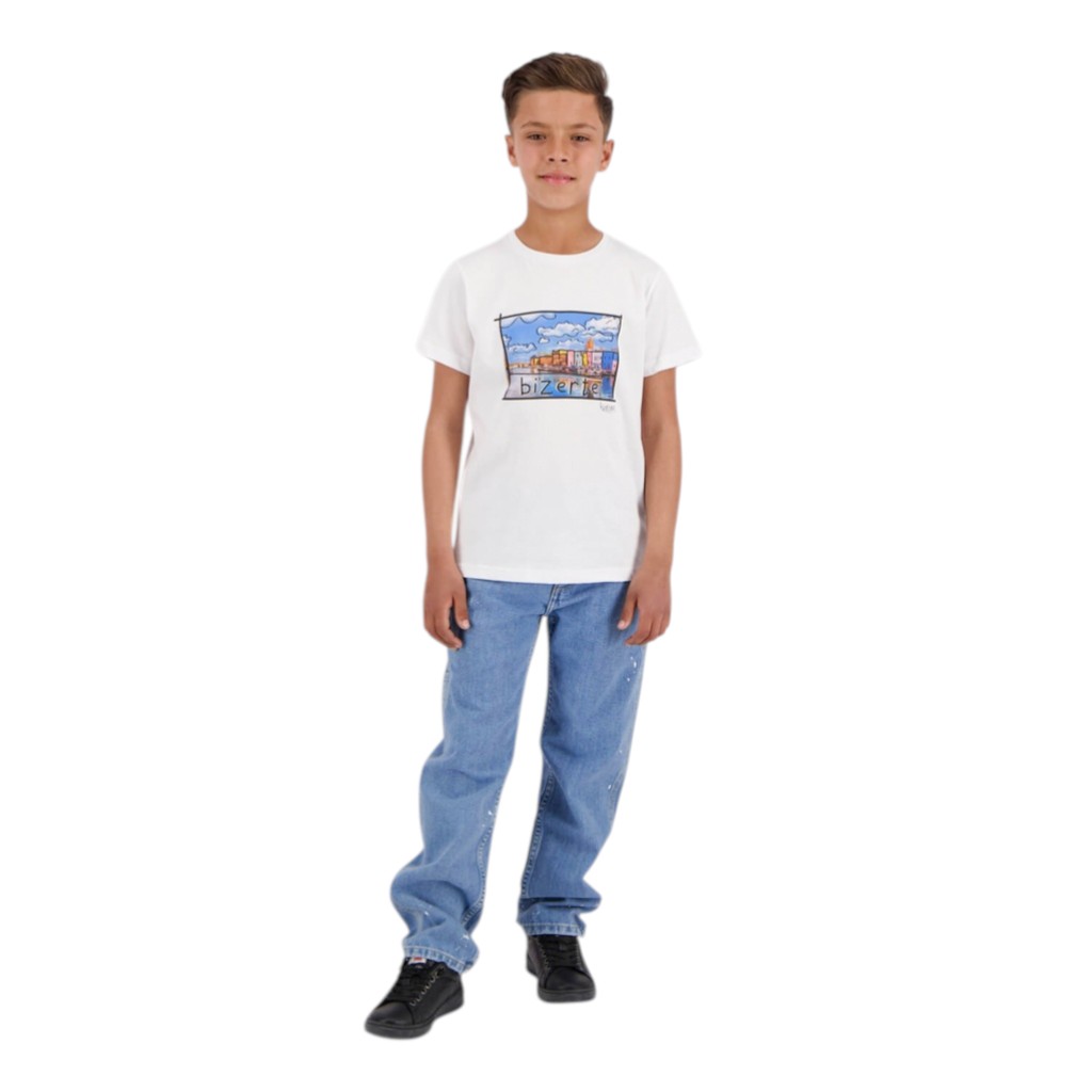 Carpenter garçon en jeans