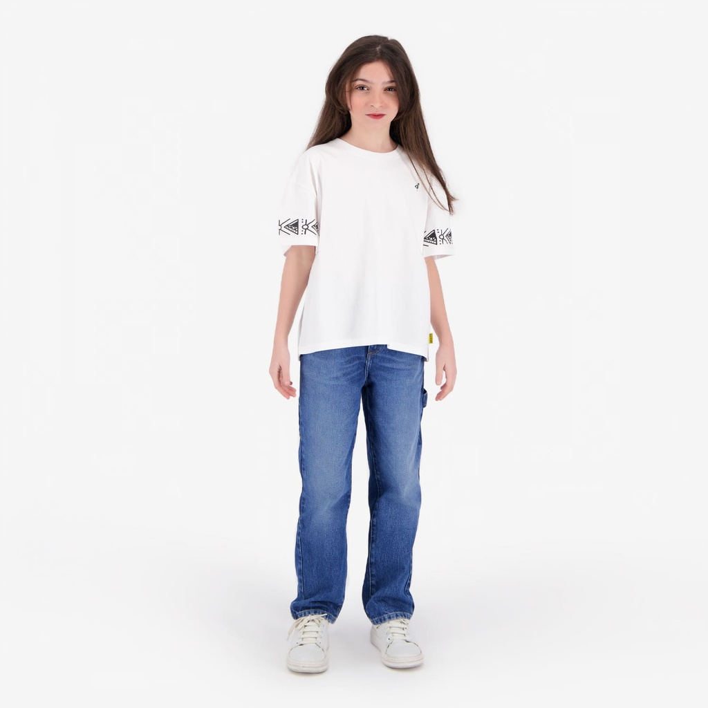 T-shirt oversized fille manches courtes avec des formes aux manches