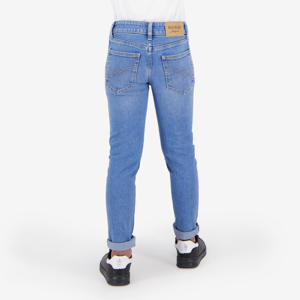 Slim garçon en jeans