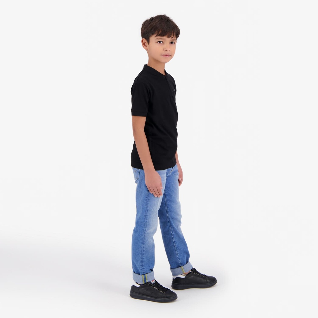 Straight garçon en jeans