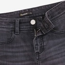 Slim garçon en jeans