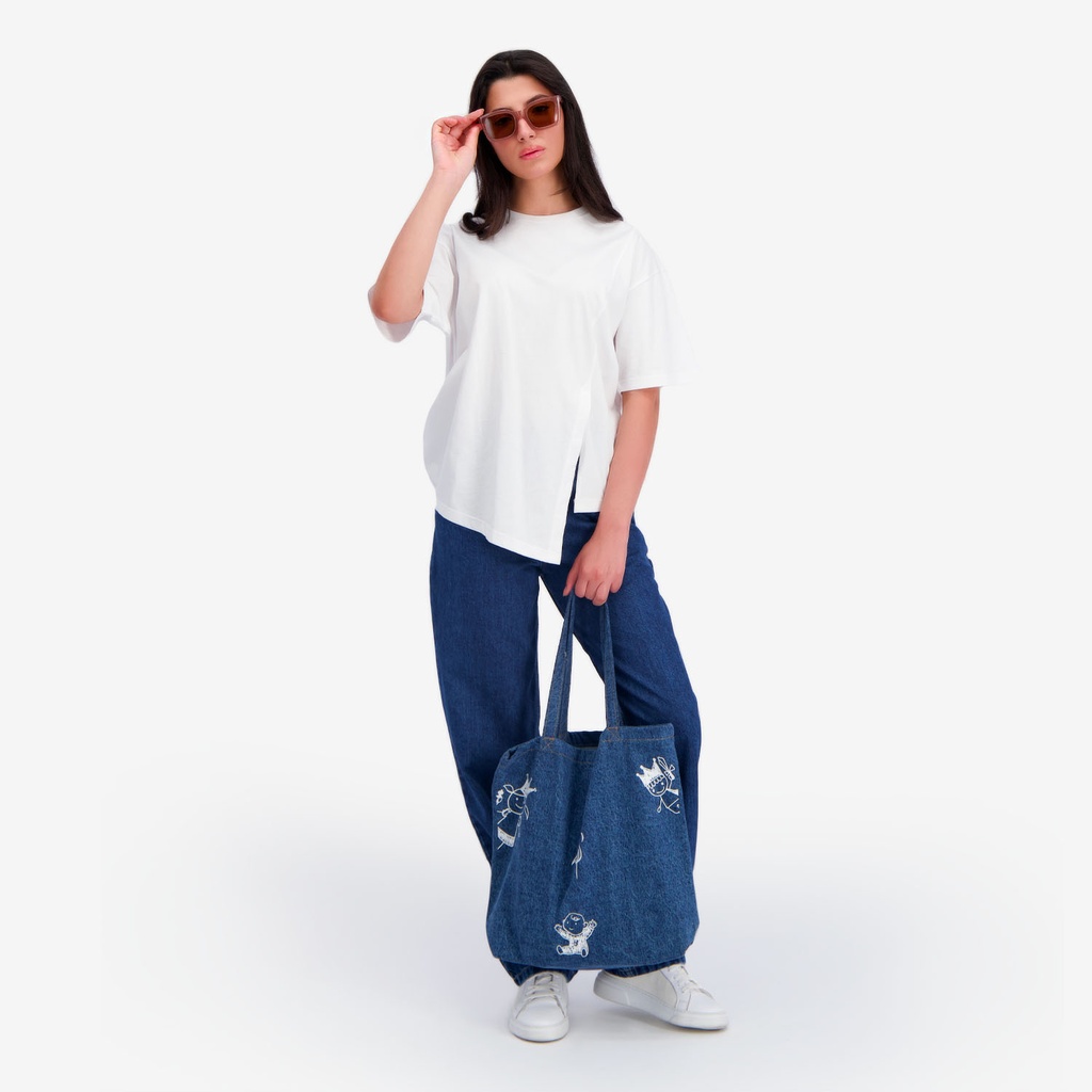 T-shirt oversized  femme avec  découpe