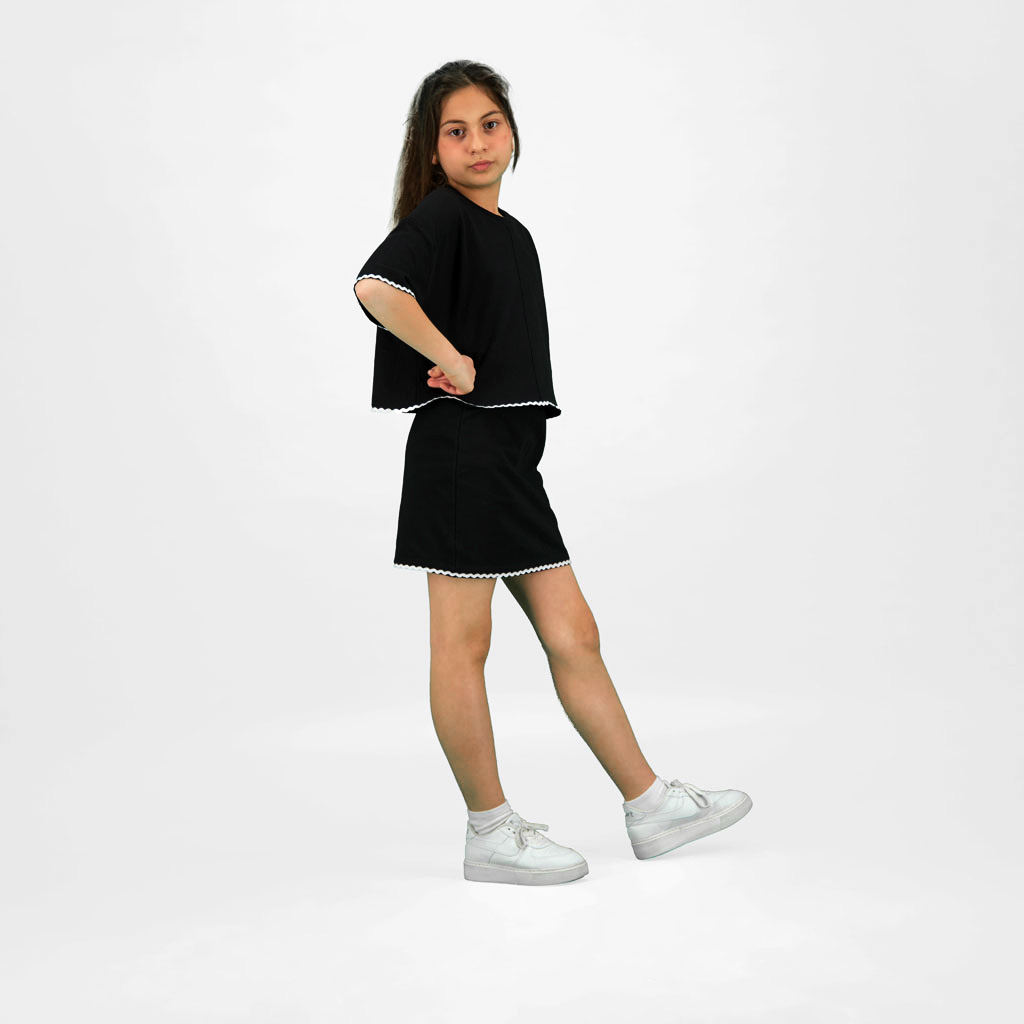 Sweat sur taille fille manches courtes  avec galant contrasté