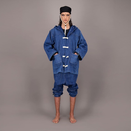 [01-010-10-099-K490-L] Kachabya unisexe en jeans UPCYCLING METHODS - TUNIS FASHION WEEK 2024 (L)